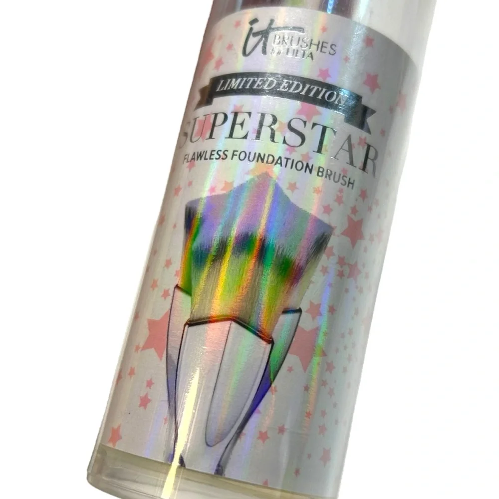 IT Cosmetics Superstar Foundation Brush Ulta Limited Edition NWT Sealed